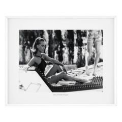 Grafika Romy Schneider przy basenie - Eichholtz - My Honey Home